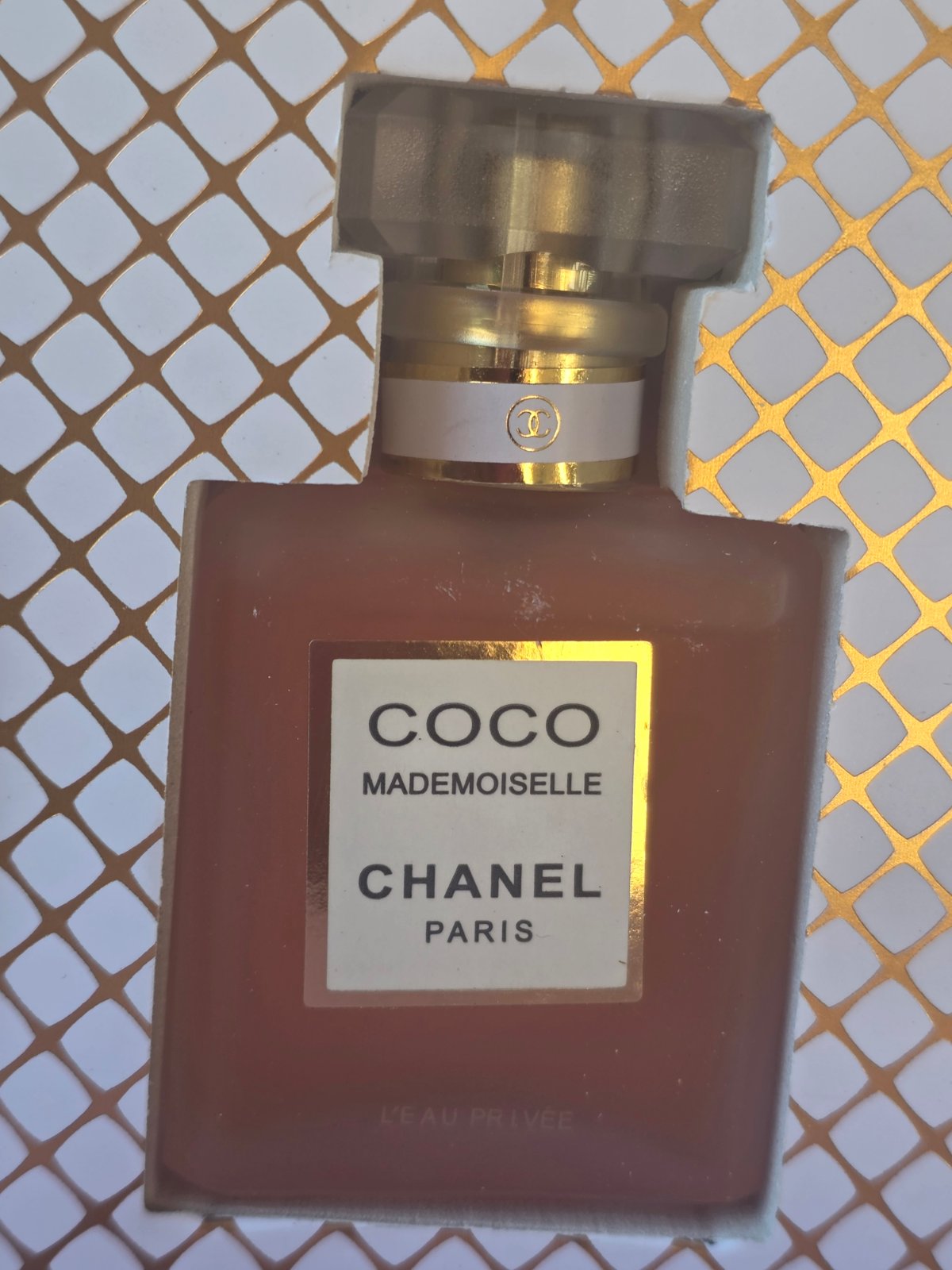 Coco Mademoiselle Chanel Paris